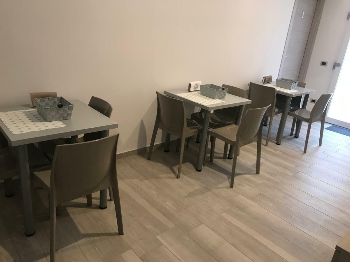Cà Risorta Stanze Hotel Sona Exterior foto